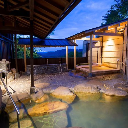 Отель Arima Onsen Motoyu Ryuusenkaku Кобе Экстерьер фото