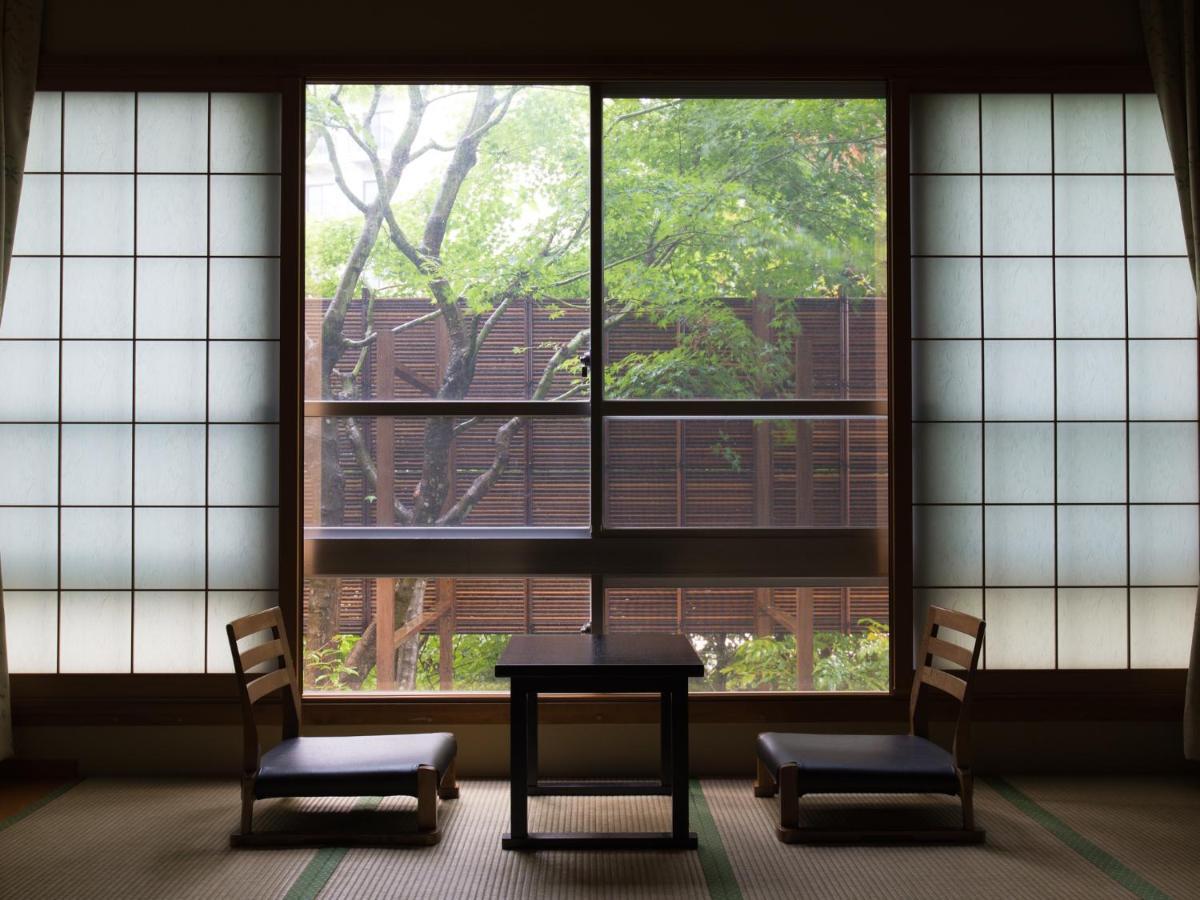 Отель Arima Onsen Motoyu Ryuusenkaku Кобе Экстерьер фото