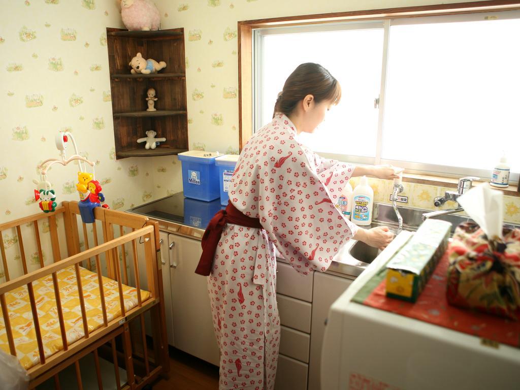 Отель Arima Onsen Motoyu Ryuusenkaku Кобе Экстерьер фото