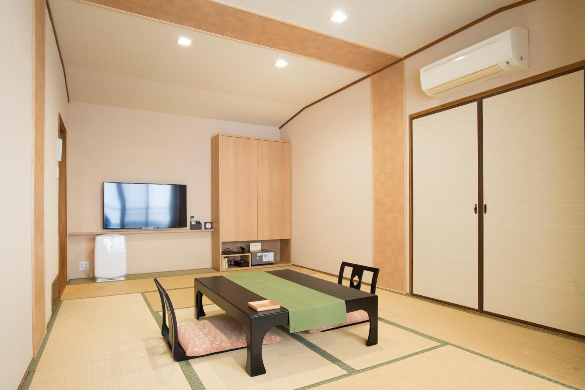 Отель Arima Onsen Motoyu Ryuusenkaku Кобе Экстерьер фото