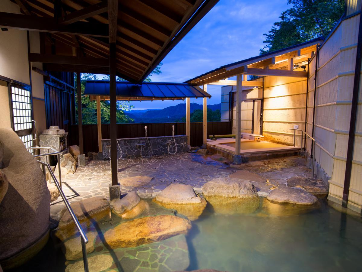 Отель Arima Onsen Motoyu Ryuusenkaku Кобе Экстерьер фото